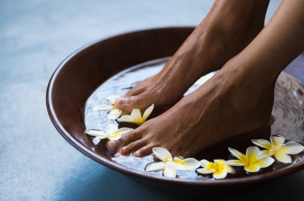 DIY Foot Soak | Natural Foot Detox